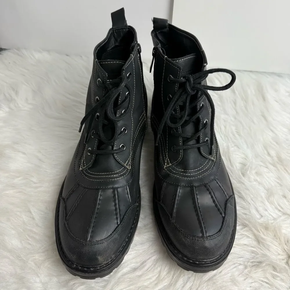 Steve Madden Slingg  Boots Water‎ Resistant Black